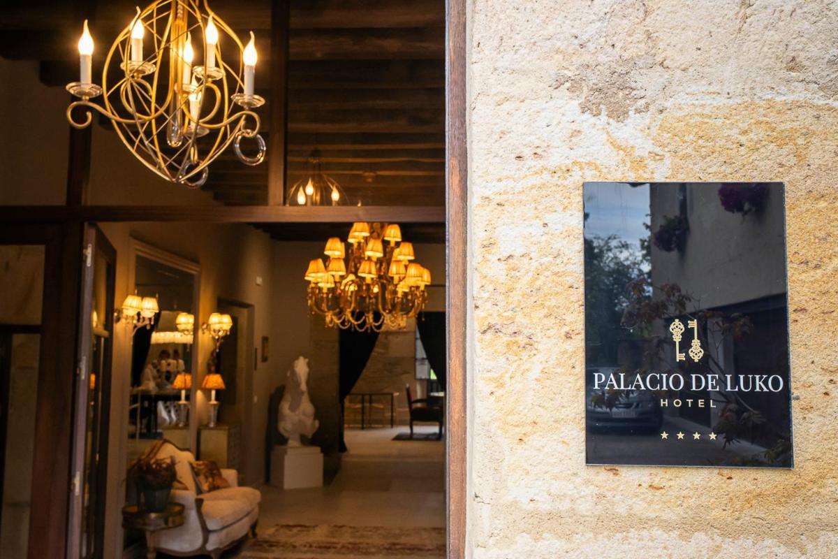 Hotel Palacio De Luko 外观 照片